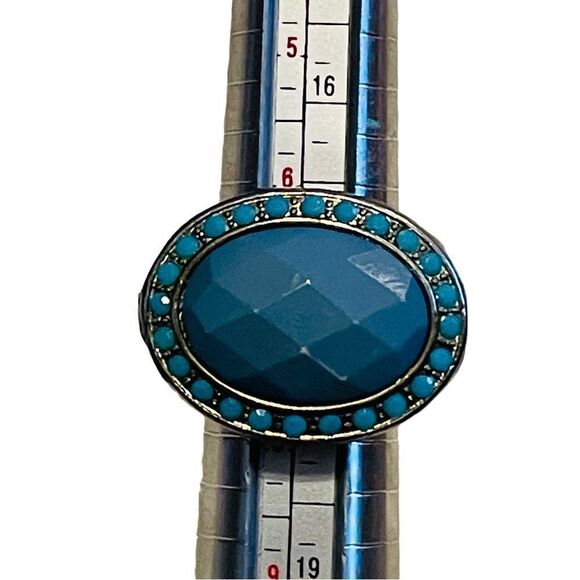 10/$25🦋 Blue Stone Fashion Ring - Size 7.5 - Picture 8 of 9